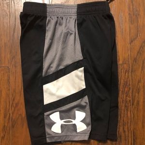 Boys UA shorts